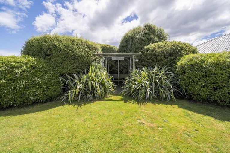 Photo of property in 11 Kepler Place, Te Anau, 9600