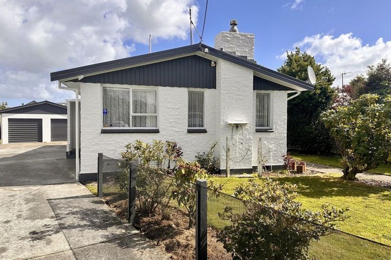Photo of property in 59 Durham Street, Waikiwi, Invercargill, 9810