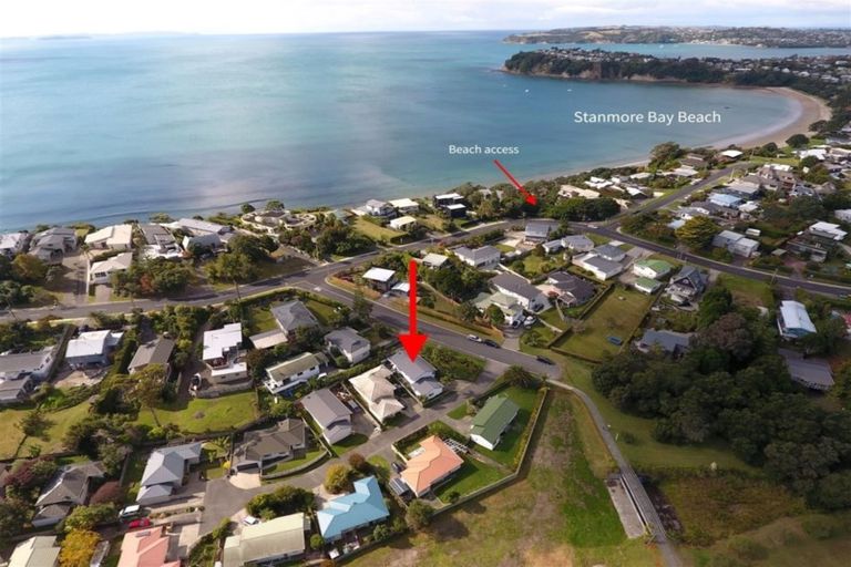 Photo of property in 1/6 Knott Road, Stanmore Bay, Whangaparaoa, 0932