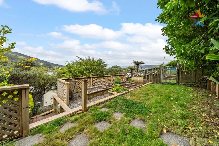 Photo of property in 37 Tilbury Street, Fairfield, Lower Hutt, 5011