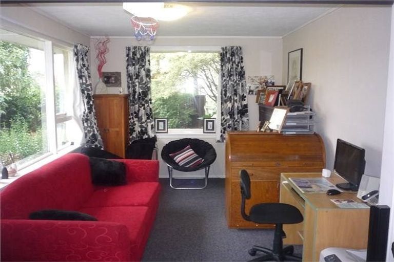 Photo of property in 20 Wolsey Place, Hillmorton, Christchurch, 8025