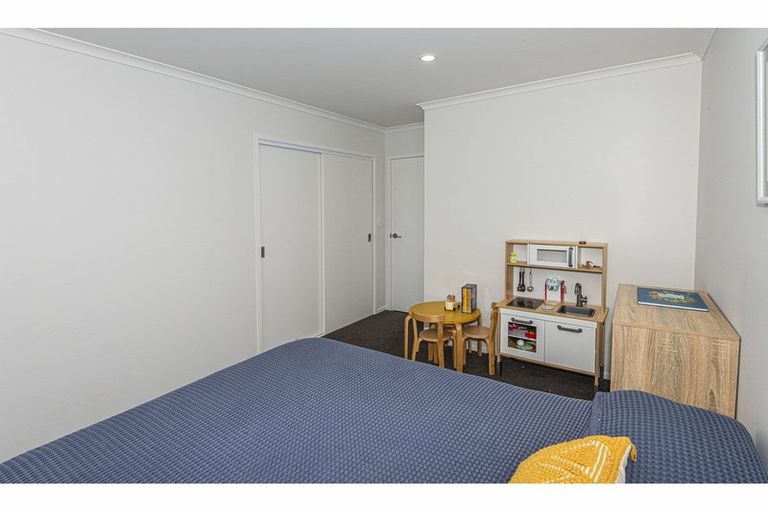 Photo of property in 4 Watercourse Way, Tikipunga, Whangarei, 0112