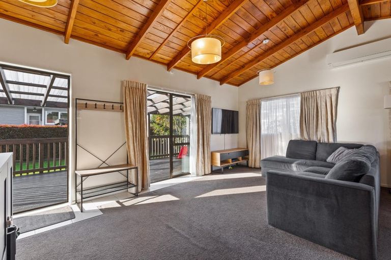 Photo of property in 1/29 Tirimoana Road, Te Atatu South, Auckland, 0602