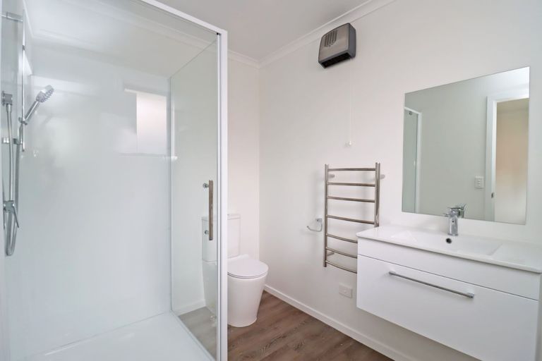 Photo of property in 11c Kingslea Street, Holmes Hill, Oamaru, 9401