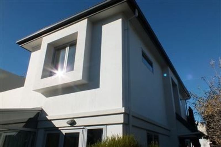 Photo of property in 164 Strickland Street, Sydenham, Christchurch, 8023