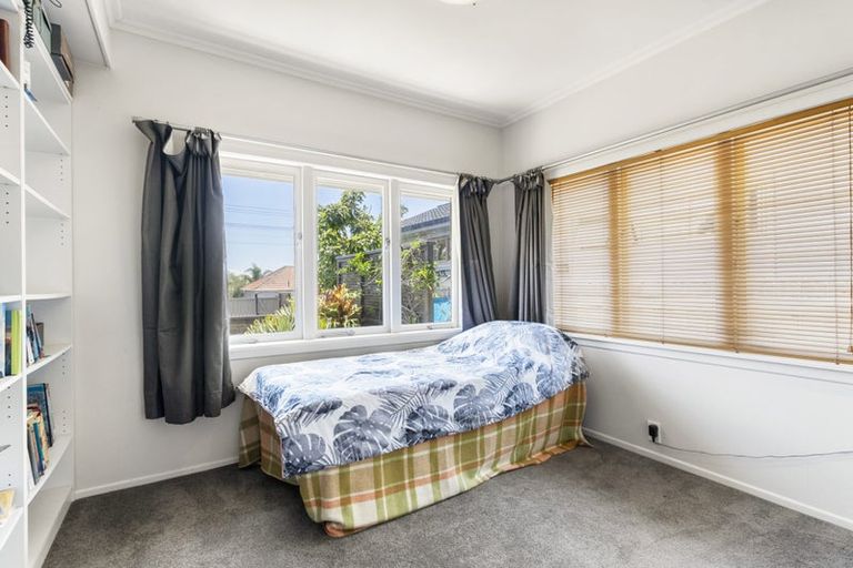Photo of property in 87 Bayswater Avenue, Bayswater, Auckland, 0622