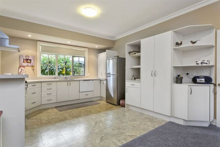 Photo of property in 87 Carlyle Street, Leamington, Cambridge, 3432