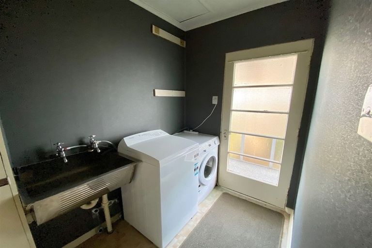 Photo of property in 19 Lewin Street, Balclutha, 9230