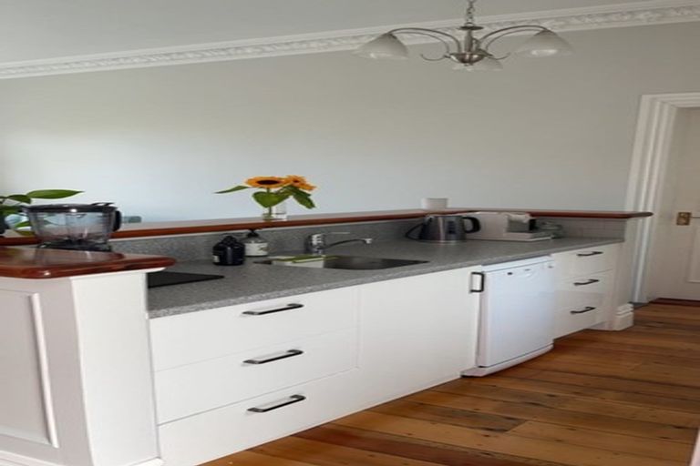 Photo of property in 56 Majoribanks Street, Mount Victoria, Wellington, 6011