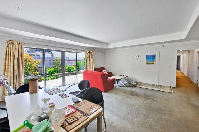 Photo of property in 15a Westburn Terrace, Burnside, Christchurch, 8041