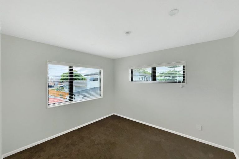 Photo of property in 4 Nicola Place, Mangere, Auckland, 2022