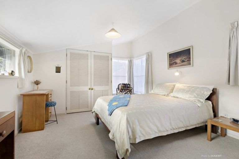Photo of property in 11 Waikowhai Street, Ngaio, Wellington, 6035