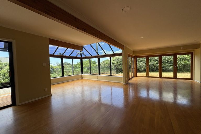 Photo of property in 5 Tiri Road, Takapuna, Auckland, 0620