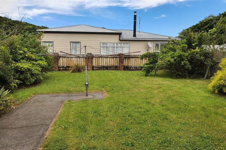 Photo of property in 38 Murray Street, Greymouth, 7805
