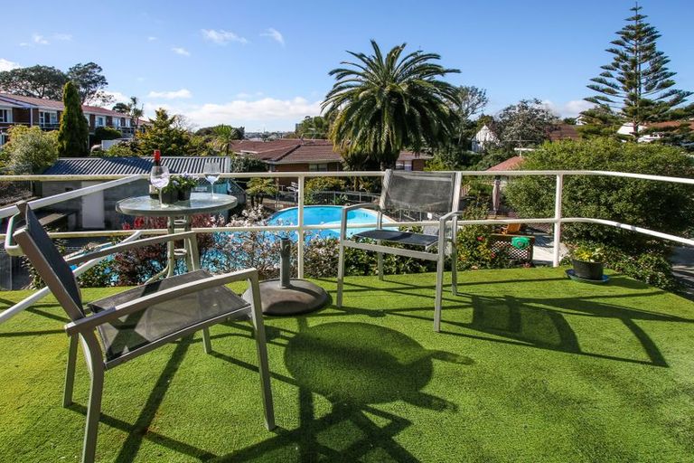 Photo of property in 4/16 Willerton Avenue, New Lynn, Auckland, 0600