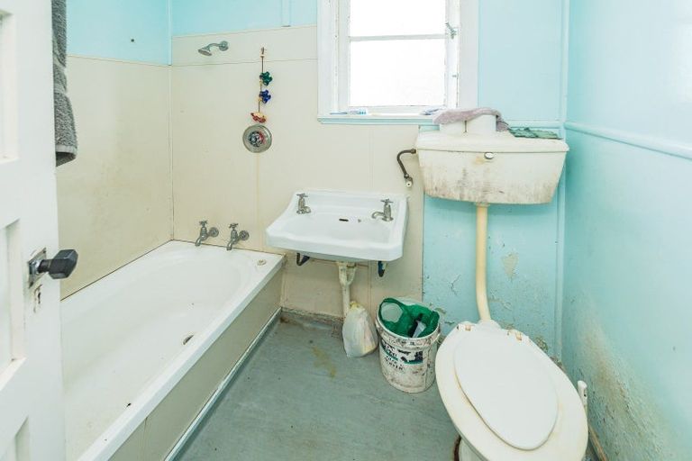 Photo of property in 39 Smith Street, Waverley, 4510