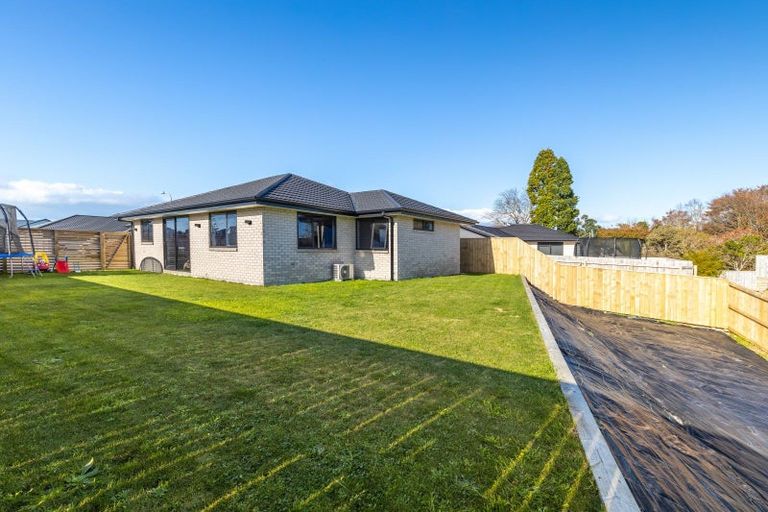 Photo of property in 35 Aratapu Street, Waitara, 4320