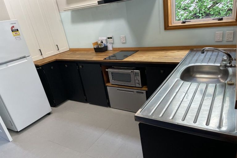 Photo of property in 4 Yale Road, Mount Cook, Wellington, 6021