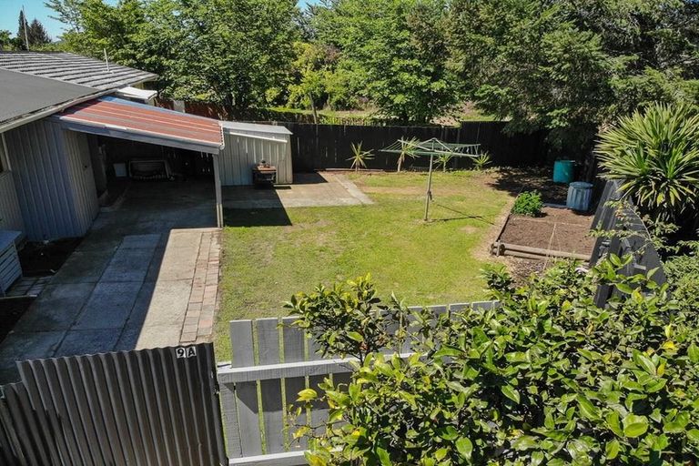 Photo of property in 9a Peter Place, Mangakakahi, Rotorua, 3015