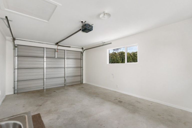 Photo of property in 17 Hunt Place, Albert Town, Wanaka, 9305