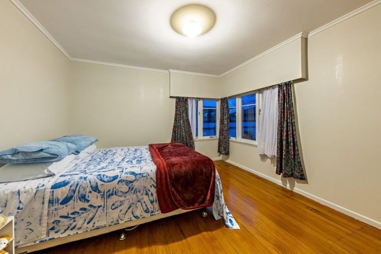 Photo of property in 56 Willis Road, Papakura, 2110