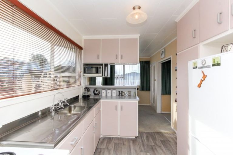 Photo of property in 44 Penrith Street, Westown, New Plymouth, 4310