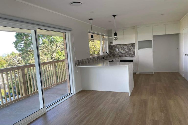 Photo of property in 1/37 Gretel Place, Hillcrest, Auckland, 0627