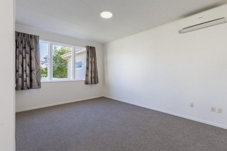 Photo of property in 6 White Street, Taradale, Napier, 4112