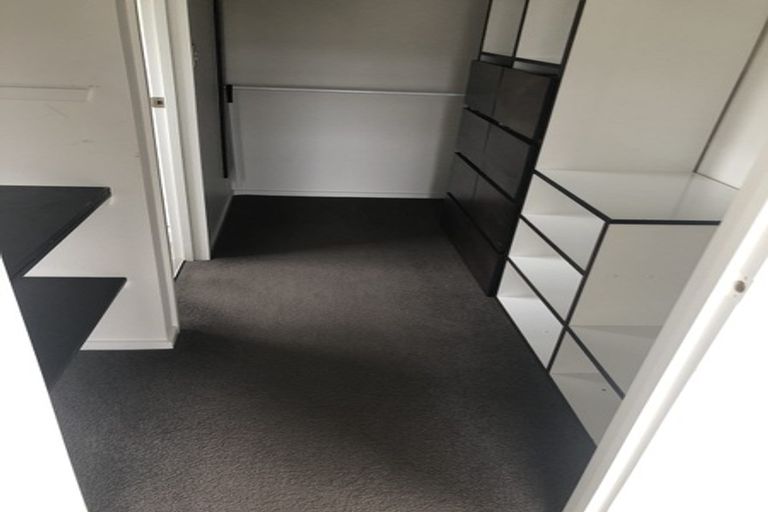 Photo of property in 1/16 Pax Avenue, Forrest Hill, Auckland, 0620