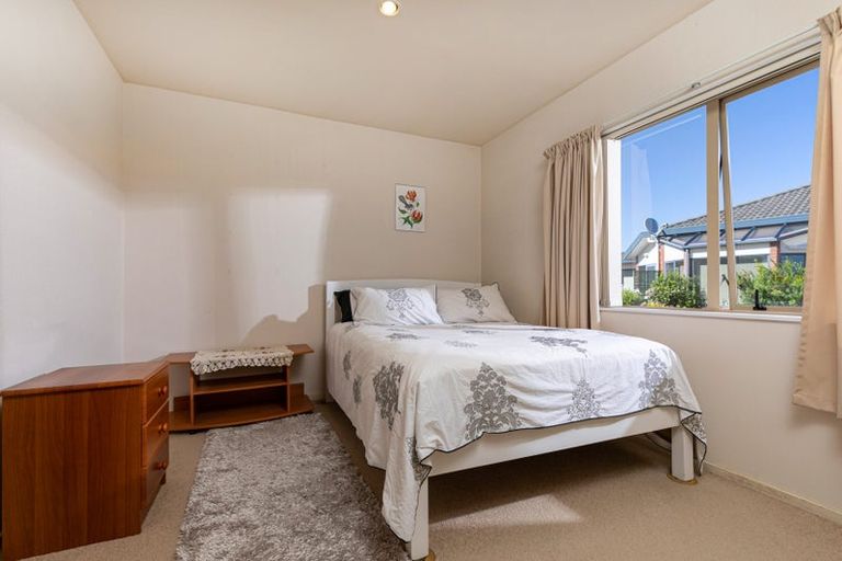 Photo of property in 18/169 Sturges Road, Henderson, Auckland, 0612