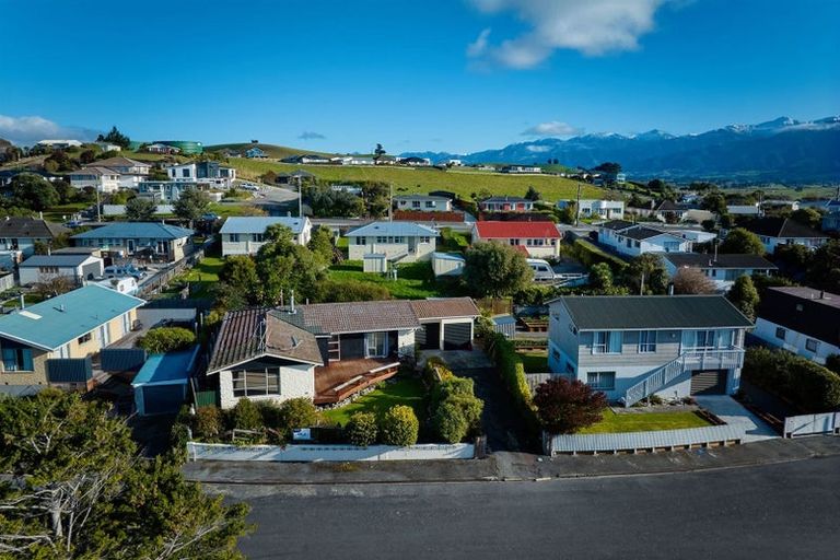 Photo of property in 11 Whitby Place, Kaikoura, 7300