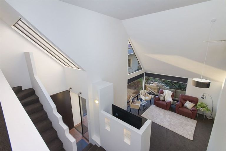 Photo of property in 2/12 Matatea Avenue, Pukekohe, 2120