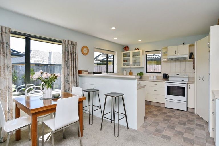 Photo of property in 17b Matawai Close, Rangiora, 7400
