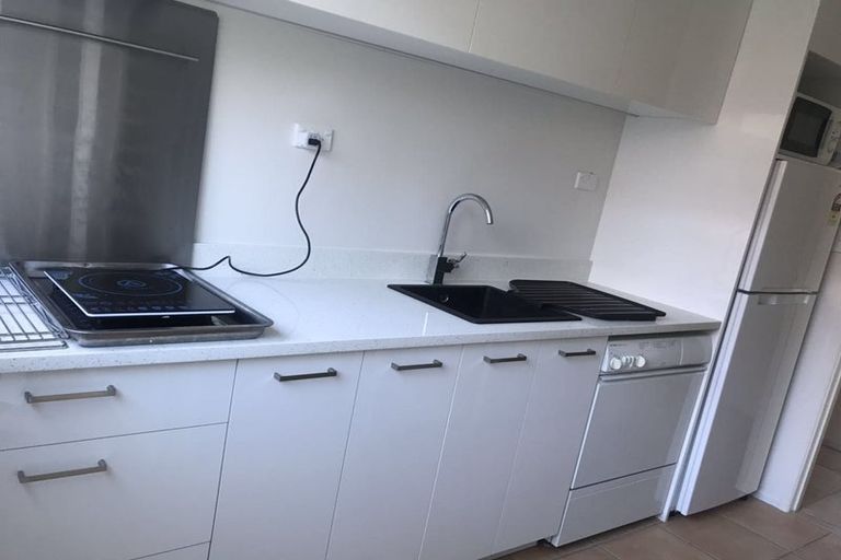 Photo of property in 10 Tercel Place, Sunnyhills, Auckland, 2010