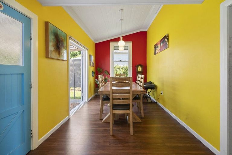 Photo of property in 18 Bourke Street, Palmerston North, 4410