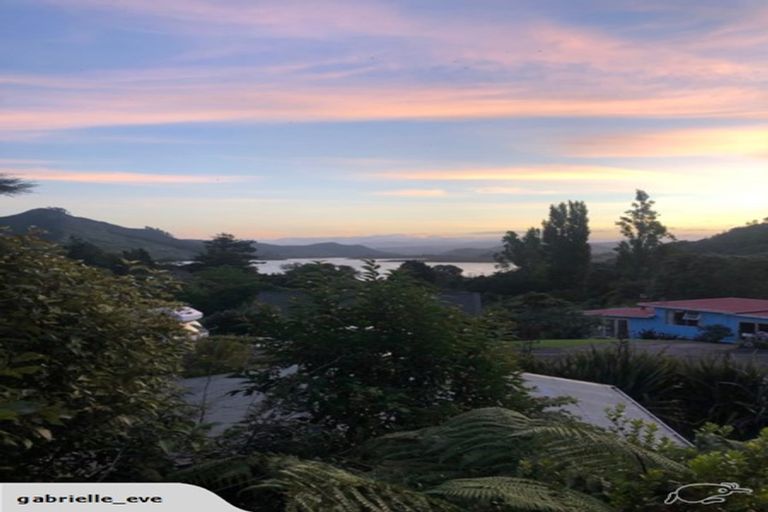 Photo of property in 30 Ngahere Terrace, Opoutere, Whangamata, 3691