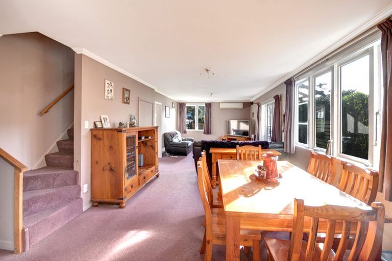 Photo of property in 28 Freyberg Avenue, Sawyers Bay, Port Chalmers, 9023