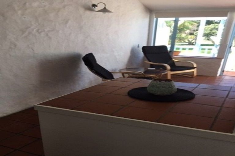 Photo of property in Oceanside Apartments, 5/453 Hibiscus Coast Highway, Orewa, 0931