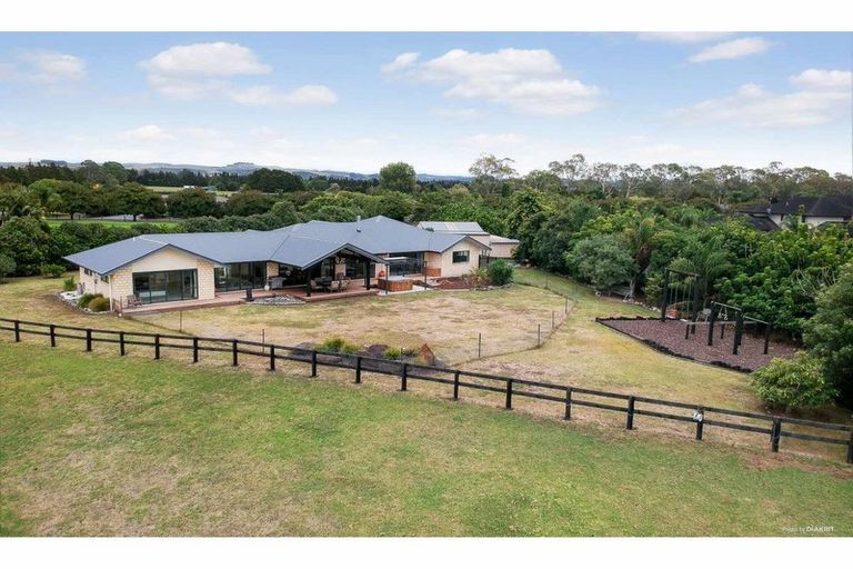 Photo of property in 109 Waitotara Drive, Waipapa, 0230