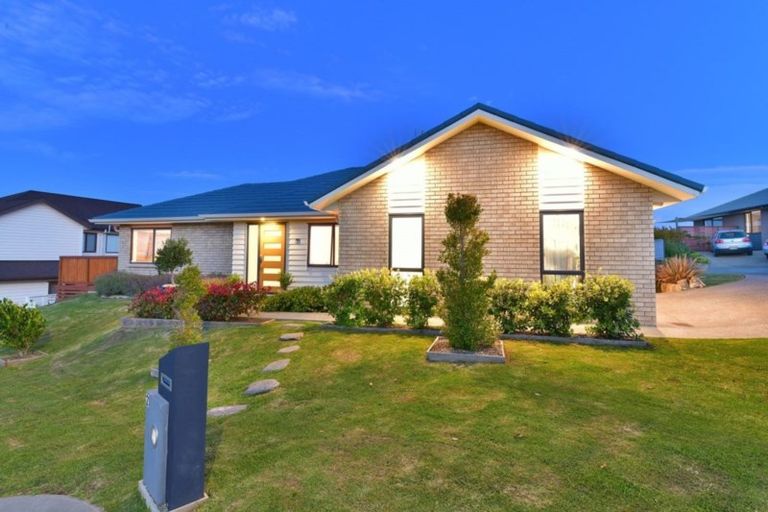 Photo of property in 21 Discovery Drive, Gulf Harbour, Whangaparaoa, 0930