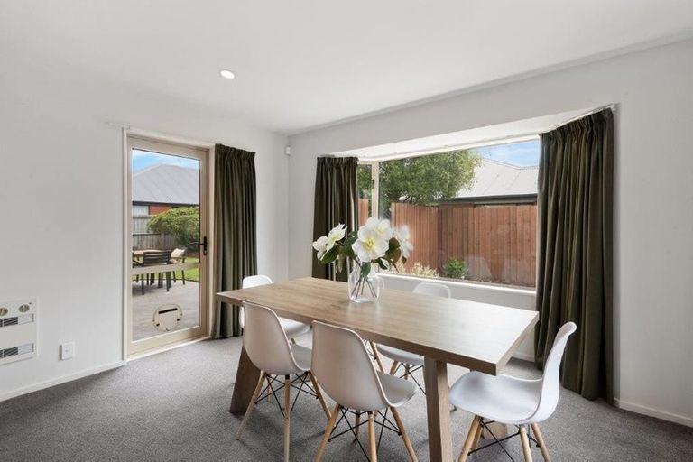 Photo of property in 57 Coolspring Way, Redwood, Christchurch, 8051