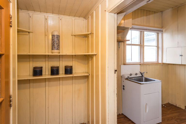 Photo of property in 176 Blenheim Road, Riccarton, Christchurch, 8041