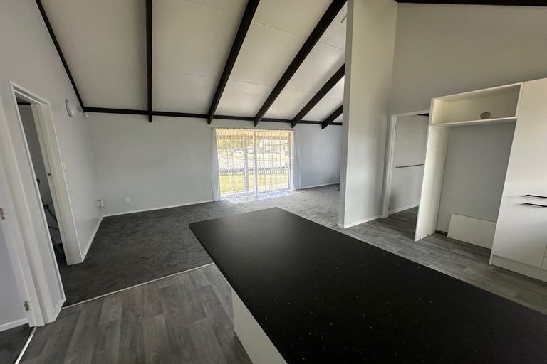 Photo of property in 1 Kingsley Place, Flaxmere, Hastings, 4120