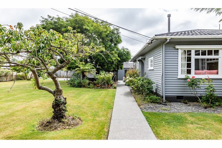 Photo of property in 48 Sylvan Street, Hillmorton, Christchurch, 8024