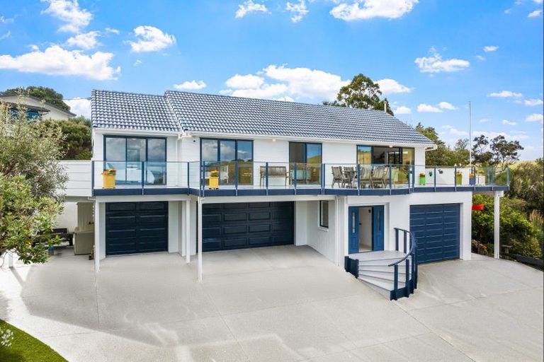 Photo of property in 4 Kookaburra Drive, Tawharanui Peninsula, Warkworth, 0986