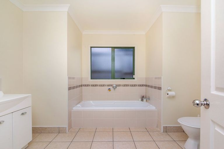 Photo of property in 45 Lazurite Drive, Westgate, Auckland, 0614