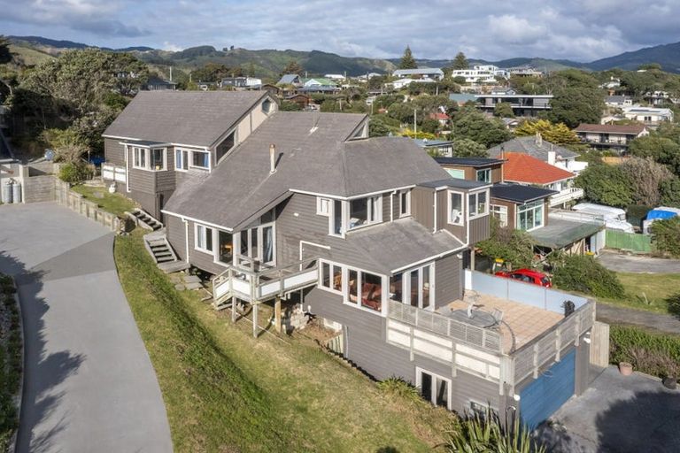 Photo of property in 17 The Esplanade, Raumati South, Paraparaumu, 5032