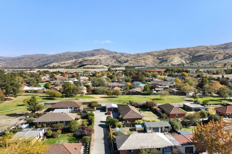 Photo of property in 21 Jollys Road, Cromwell, 9310