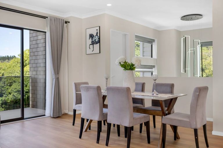 Photo of property in 60 Elevation Street, Flat Bush, Auckland, 2019