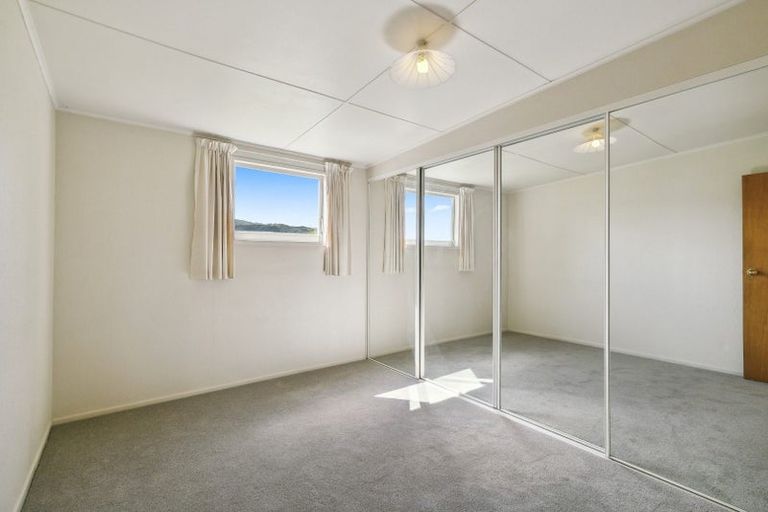 Photo of property in 89 Renown Road, Raumati South, Paraparaumu, 5032